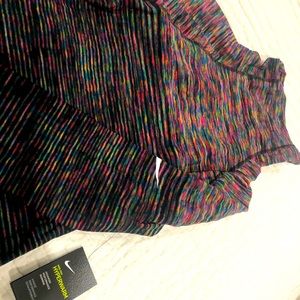 NWT Nike Hyperwarm Top